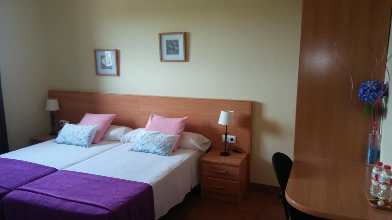 Hostal Sant Roc Botarell Exterior foto